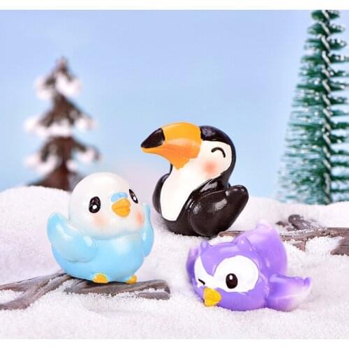 ZOCDOU 1 Piece Cute Cartoon Colorful Min Birds Animal Small Statue Figurine Ornament Miniatures Children Toy Decoration Gift