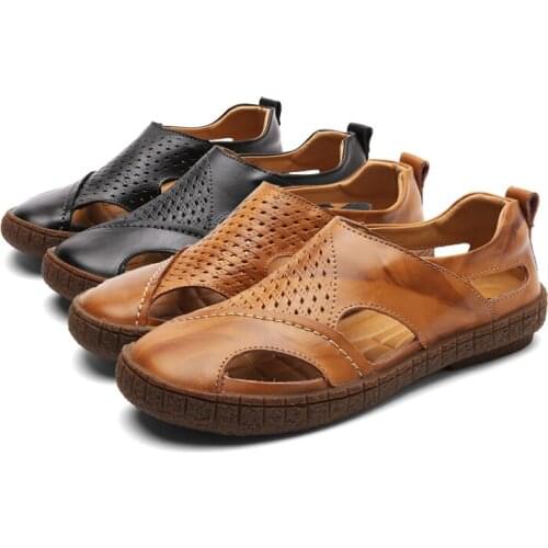 Men outdoor sandals male breathable genuine leather soft sole beach sandals men casual toe cap sandals wading Aqua shoes