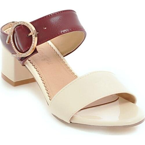 18 years summer new comfortable thick heel with open toe size code 31-48 round head sandals tide 18613