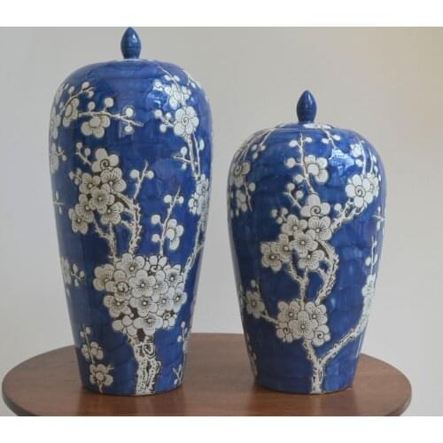 Chinese Style Home Furnishings Ceramic storage Pots Blue And White Porcelain Vase Restaurant Soft Decoration porcelain jar