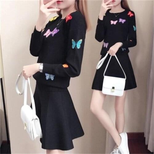 Springr New 2018 Sweater suit Womens long Sleeve Embroidered butterfly Knitting Tops + skirt two-piece suit Increase size3XL