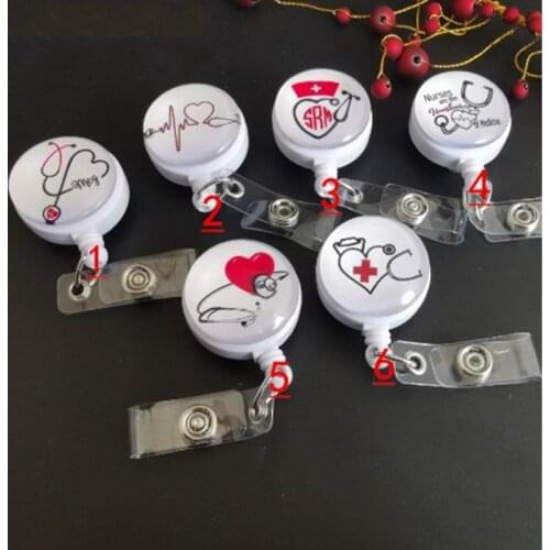 Fashion Cute Heart Retractable Badge Reel Nurse Display ID Name Card Badge Holder Mini ID Lanyard KeyRing Office Supplies