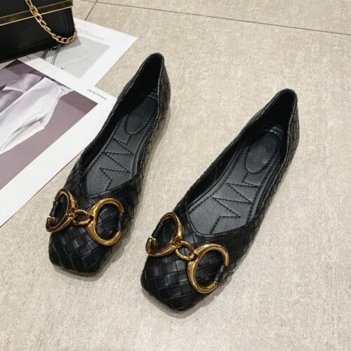 Spring/Autumn Womens Shoes New Shallow Mouth Square Toe Flat Comfortable Soft Sole Red Single Shoes Women Fashion Ballet Flats