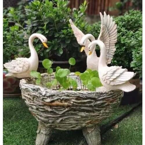Resin Swan Ornament Creative Micro Landscape Rockery Furnishings for Outdoor Garden Courtyard Decoration