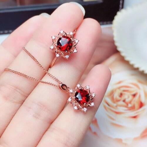 The best gift for Anniversary Natural real red garnet luxury style jewelry set 1pc ring 1pc Pandant 925 sterling silver