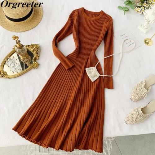 Autumn and winter Long-sleeved Knitted Dress 2020 New Korean Slim Elastic Mid-length Pleated Sweater Dress