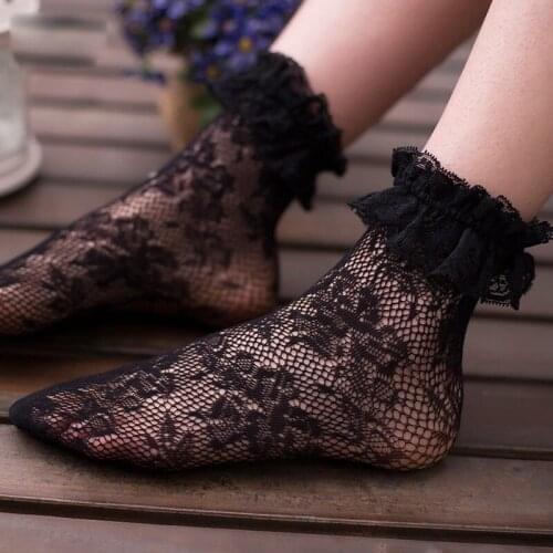 2019 Fashion Women Sexy Lace Ruffle Ankle Sock Soft Pleats Elastic Fishnet Short Ankle Socks Female Cute Lace Sock
