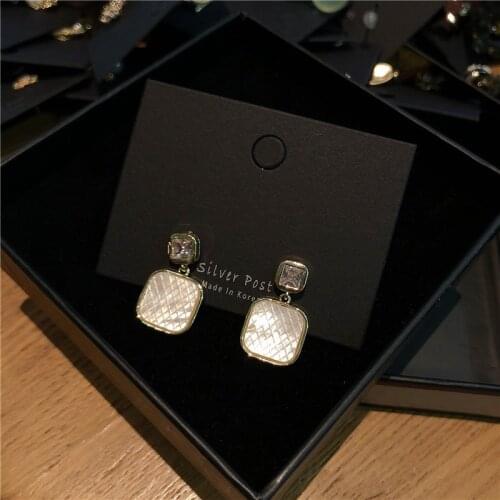 2021 New style show face small high-end atmosphere decoration fashion women temperament personality exaggerated ear ring women