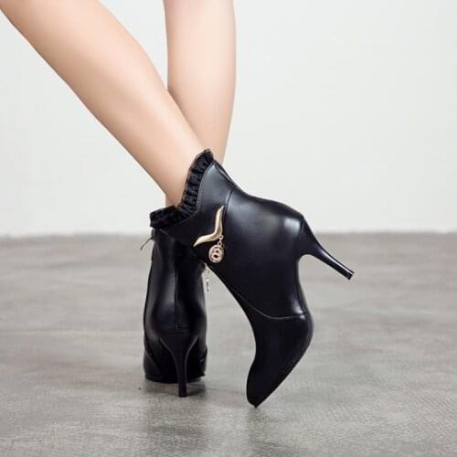 Autumn and Winter Pure Color Pointed Thin Heel In The Cylinder Martin Boots for Women 571-5