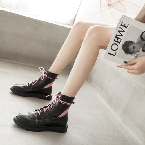 Lolita Martin Boots Womens fashion goth Cool Short Boots Gothic Style 2020 New Thick Bottom Winter Wild Black/pink High Top