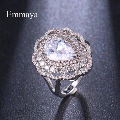 Emmaya New High Quality Zirconia Ring For Female Exaggerated Flower Shape Attractive Decoration Party Festival Gift