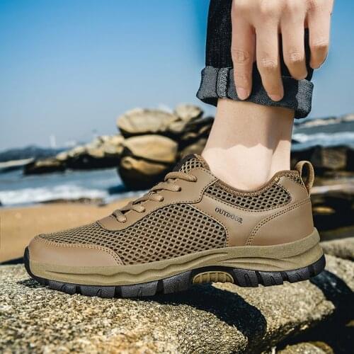 PUAMSS Outdoor Men Hiking Shoes 2021 Breathable Tactical Combat Army Boots Desert Training Sneakers Anti-Slip Trekking Shoes