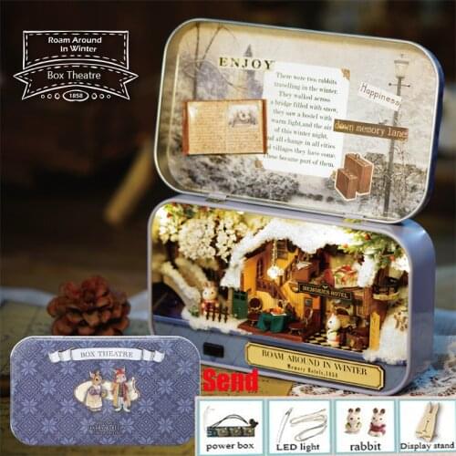 Doll House Diy miniature Wooden Puzzle Dollhouse miniaturas Furniture House Doll For Birthday Gift Toys Roam Around In Winter