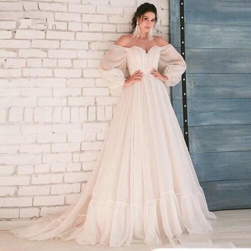 2021 New Summer Bohomian Long Sleeve Bridal Wedding Dresses Off Shoulder A Line Sweetheart Wedding Gown for Bride Back Out