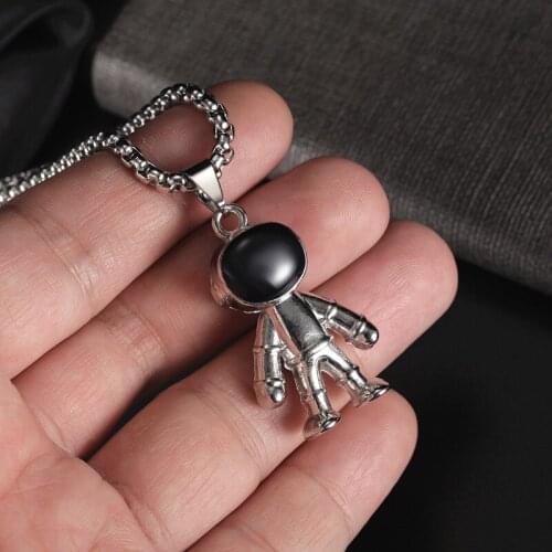 High quality Stainless steel astronauts spaceman pendant necklace tide street street hipsters men/ women hip hop necklace