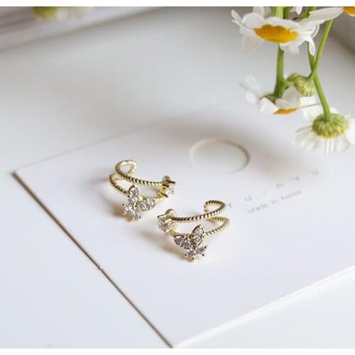 Lovely Gold Color Butterfly Earrings Open Circle Ear Cuff Fake Piercing Jewelry 2020 Women Fashion Clip on Earrings Jewelry