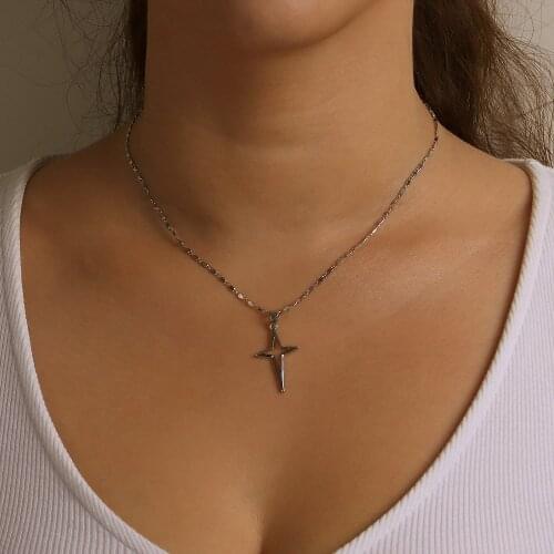 Trendy Silver Color Star Shape Necklace Pendant For Womens Creative Personality Simple Geometric Short Choker Necklace Jewelry