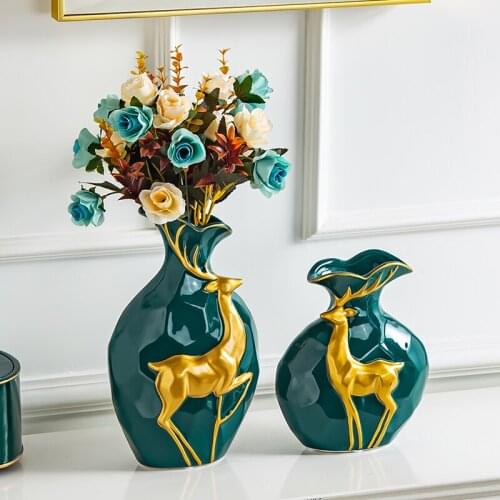 Nordic Ceramic Vase Green Creative Deer Minimalist Flower Pot Desk Aesthetic Cute Room Home Decoration Accessories