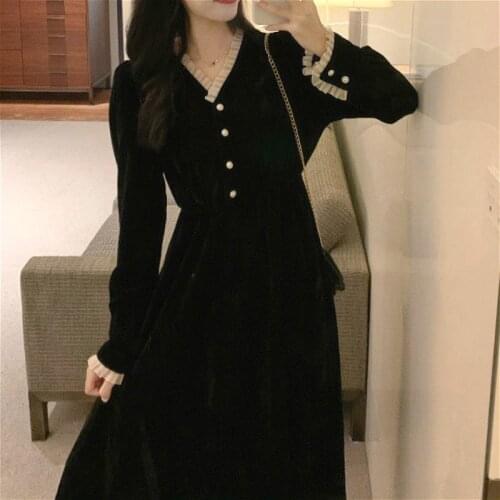 Elegant Vintage Dress Women Long Sleeve Solid Black Party Dress Female V-Neck Lace Midi Gothic Dress Autumn 2020 Office Lady