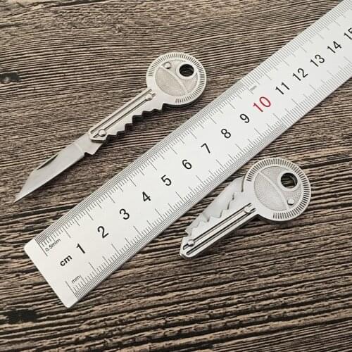 Mini Knife Keychain Outdoor Knife Multifunctional Folding Knife Stainless Steel Fruit Knife Demolition Express Knife edc Tool