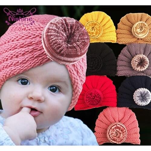1 PCS Fashion Gold Velvet Donut Baby Girls Warm Hat Solid Color Handmade Knitted Striped Wool Infant Caps Sweet Hair Accessories