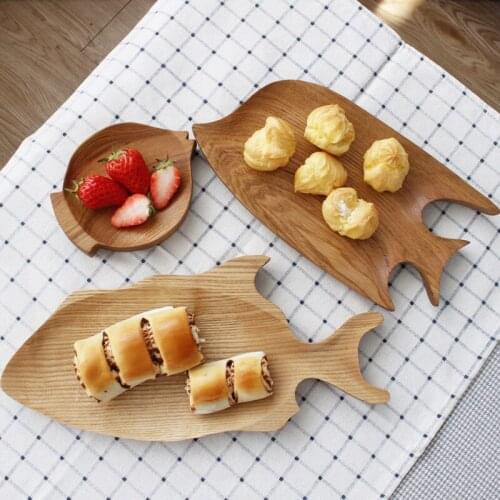 Japan Style Handmade Wooden Desserts Plate Creative Fish Shape Snacks/Nuts Plate Eco Natural Ashwood Storage Trays