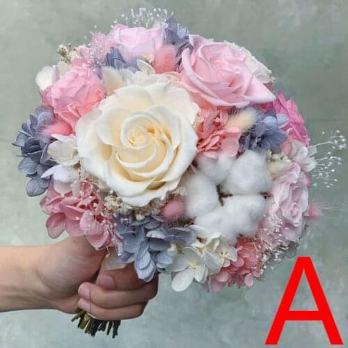 Weddings and important occasions / Wedding accessories / Bridal bouquets WQ32050014