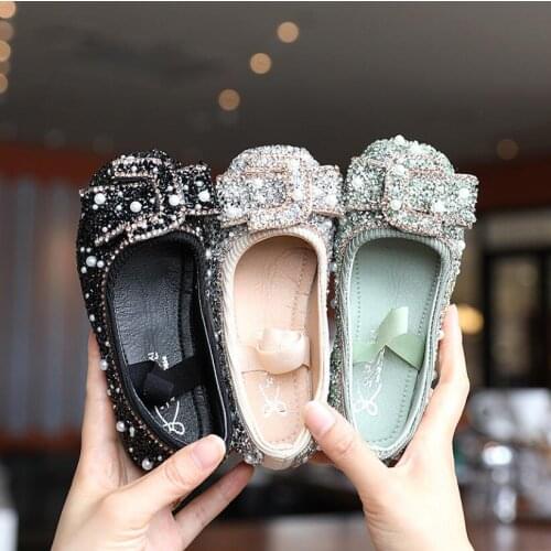 2020 Autumn Children Shoes Girls Flat Heel Princess Dance Sandals Kids Shoes Glitter Leather Girls Party Dress Wedding Shoes