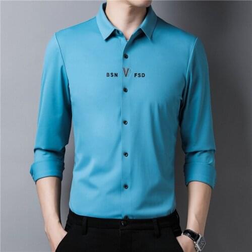 Large Size Light Blue Winter Thick Mens Thermal Velvet Shirts Silk English Collar Pink Dress For Stout Korea Fashion Man Clothes