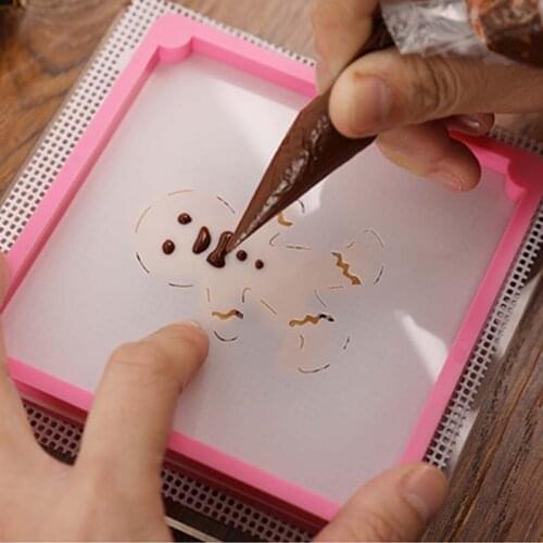 1Pcs Printing Die Fixed Frame Fondant Cookies Spray Mold Kitchen Gadgets Plastic Cake Stencil Fixing Frames 12*12*1.4cm