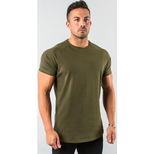 Plain Fashion T-shirt Men Slim Fit Sport Skinny Fitness Short Tee Shirt Male Bodybuilding Tshirt Workout Tops Gym Clothing