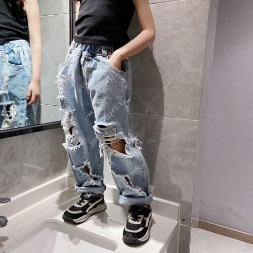 Girls big hole jeans 2021 summer new Korean version children loose letter printing beggars clothes pants