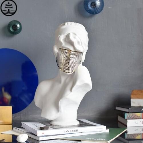 Nordic Metal Mask Girl Arts Sculpture Ornaments Figurines Venus Goddess Statue Resin Crafts Creative Luxurious Home Decorations