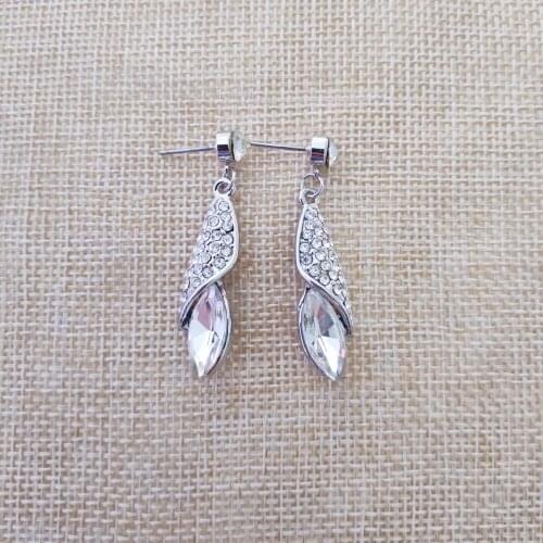 2019 Desert Light Silver White Earrings, Stud Earrings, Ladies Birthday Gifts 925 Sterling Silver Wedding Accessories S0175