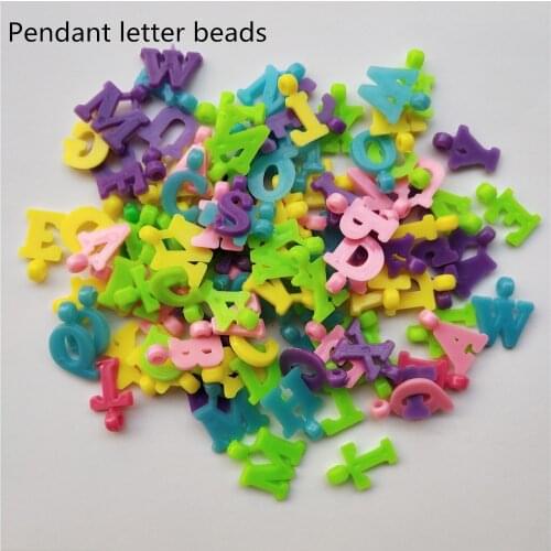 100pcs Half Pendant Letter Beads Random Mixed Charms Plastic Alphabet Beads for Jewelry Making Handcraft Bracelet DIY Accessory