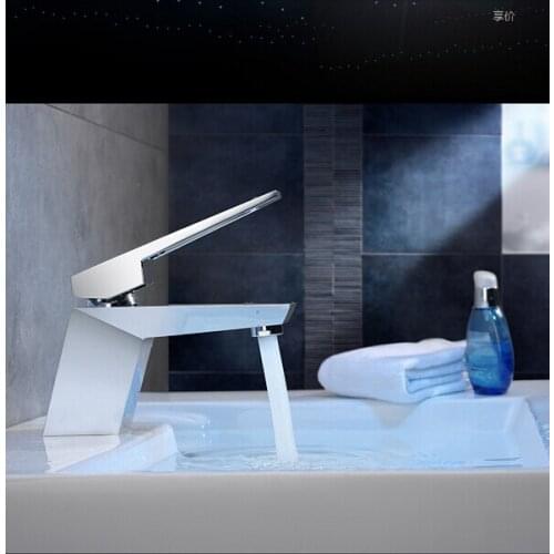 Vidric unique design brass square chrome hot and cold single lever bathroom sink faucet basin tap