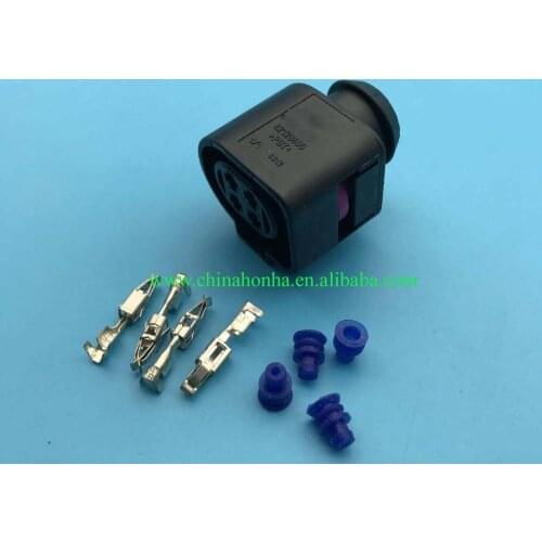 4-pin 2.8mm car headlight plug fog light connector 4B0973732 42128400