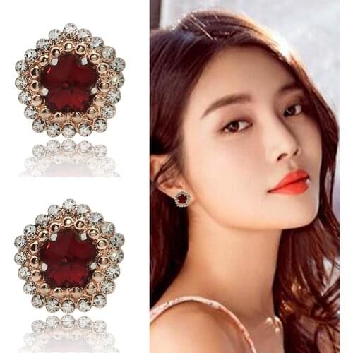 Europe Exquisite Noble Earrings Jewelry Red Big Rhinestone Round Clip on Earrings Fashion Boutique Ear Accessories for Women