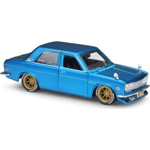 Maisto 1:24 Nissan 1971 Datsun 510 Sports Car Diecast Alloy Model Car For Boys Gifts Toys Original Box Free Shipping