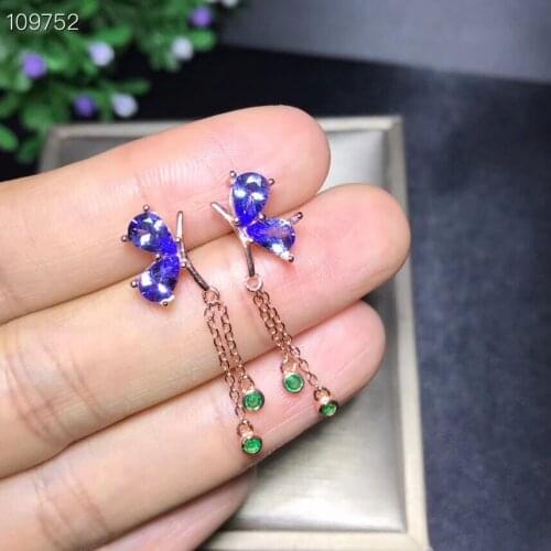 A particularly beautiful butterfly ear stud. Natural Tanzanite is a precious gem. 925 silver is not sensitive
