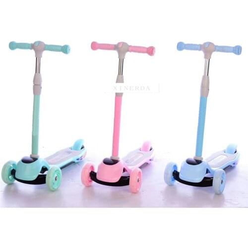 Children Scooter 3 Wheel Kick Scooter Foot Scooter Skateboard Front LED Flashing Wheel Music Function Kids Outdoor Sport Toy