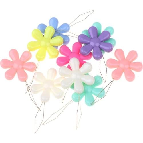 10Pcs/lot Elderly Easy Sewing Needle Device Threader Thread Guide Tool Garment Sewing Needlework Flower Shape Threader