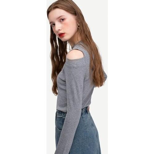 2020 round neck lazy wind sexy foreign style top Korean version careful machine cover off shoulder long sleeve