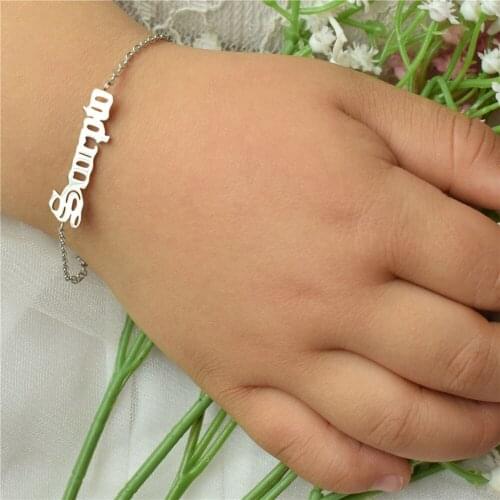 Baby Girl Gothic Old English Zodiac Bracelet For Women Capricorn Sagittarius Virgo Cancer Gemini Gold Chain Bracelet Femme BFF