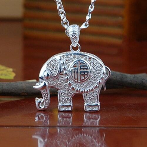 New S925 pure silver woman pendant fashionable and versatile sweet and cute elephant pendant for woman silver sweater pendant
