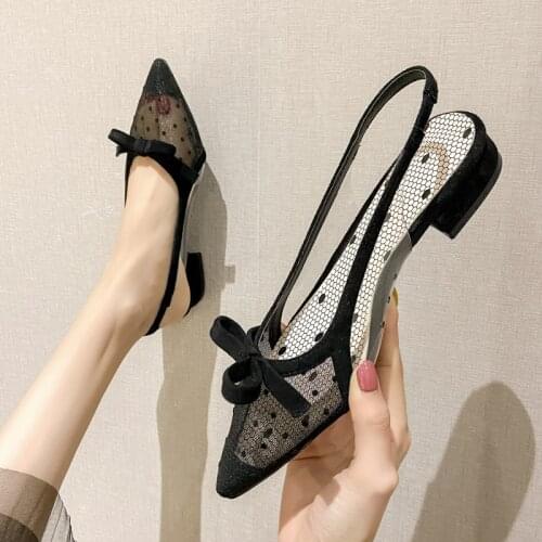 Flat Sandal Shoe Low Sandals Woman Leather All-Match 2020 Womens Clear Heels Suit Female Beige Shoes Closed Toe Flower