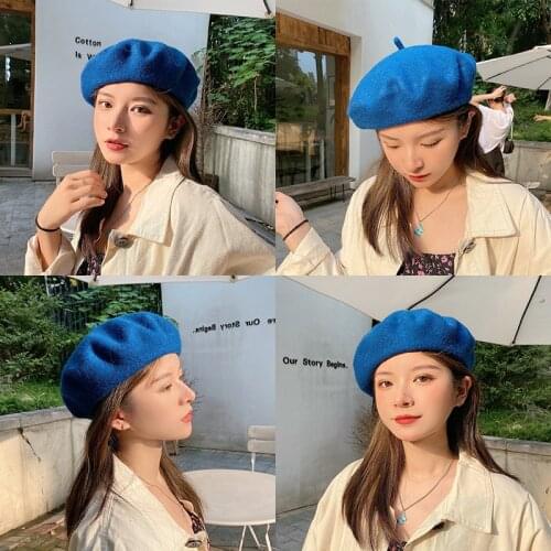 2021 New Womens Sherpa Beret Fashion Trend Blue Purple Green 21 Kinds of Color Painter Cap Youth Cute Womens Hats Wholesale