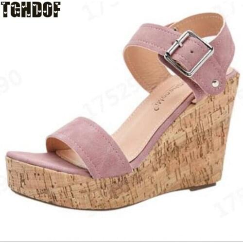 Woman Summer Pu Leather Vintage Sandals Buckle Casual Sewing Women Shoes Female Peas Shoes Ladies Platform 35-43 Plus Size