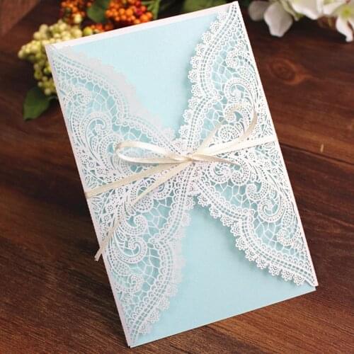 50 pieces/lot) Lace Flower Muslim Wedding Invitation Card Customize Print White Gold Birthday Bridal Shower Invitations IC141