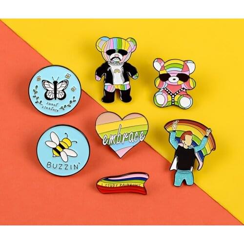 Rainbow bear enamel pins Embrace Rainbow heart pins and brooches Homosexual Lapel pin badges Fashion jewelry gifts